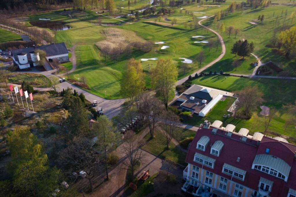 Golfapartment In Pickala Siuntio エクステリア 写真